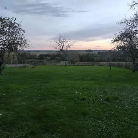 Casa de Férias Chez Aube Maison à La Campagne 2-6 Pers 3